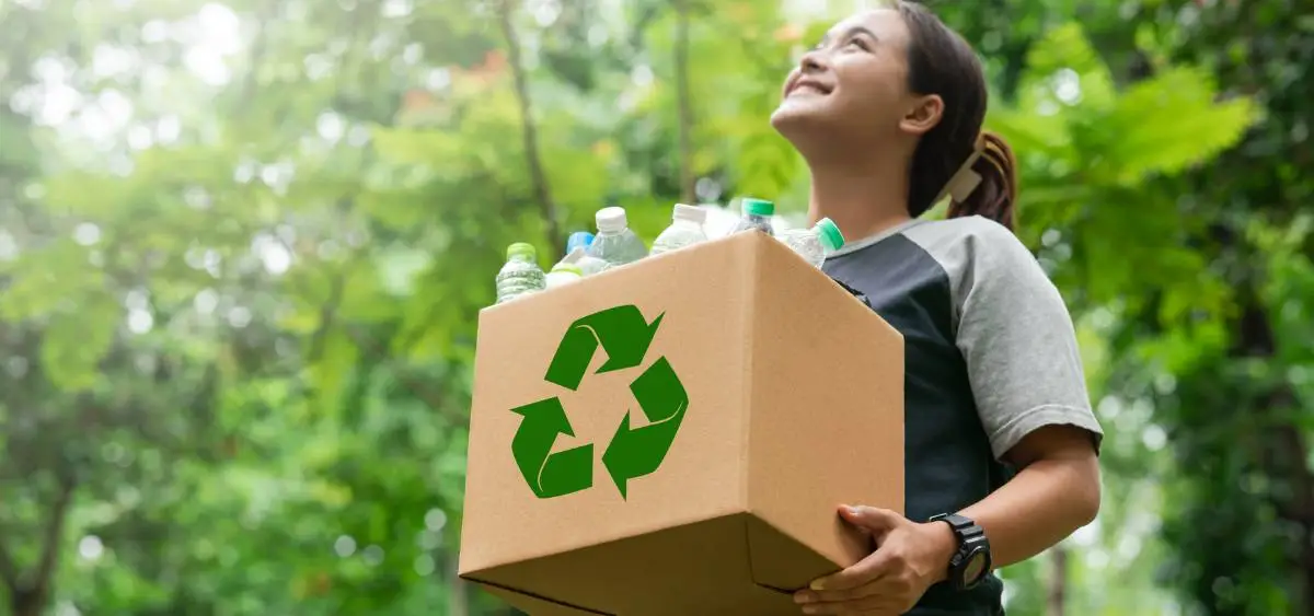 showing the image of recycling